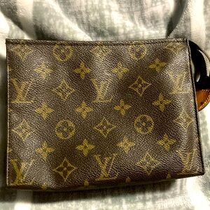 Louis Vuitton Monogram Clutch